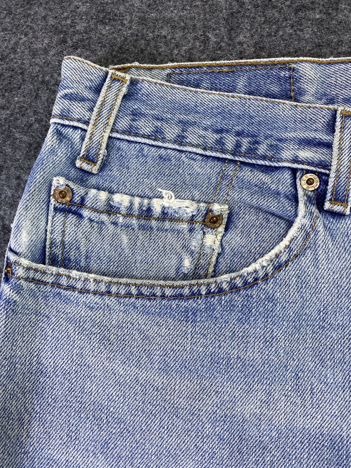 Levi's Vintage Levis 550 Distressed Jeans - J788 Size US 38 / EU 54 - 10 Thumbnail