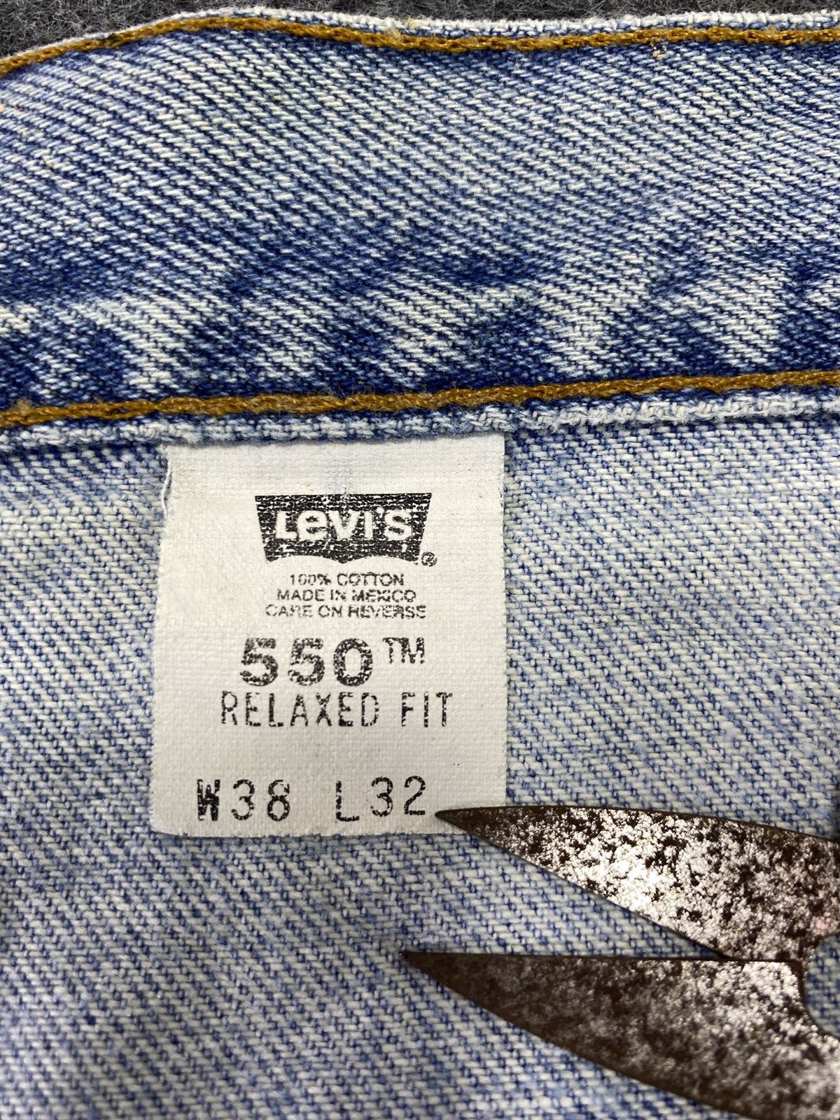 Levi's Vintage Levis 550 Distressed Jeans - J788 Size US 38 / EU 54 - 5 Thumbnail