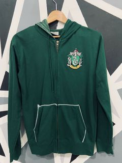 Slytherin best sale hoodie universal