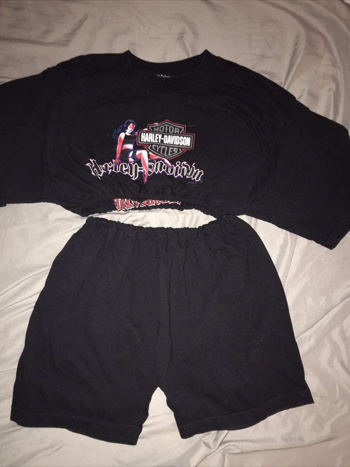 USED MACHINE COLLECTION 2015 HARLEY-DAVIDSON PIN-UP GIRL T-SHIRT