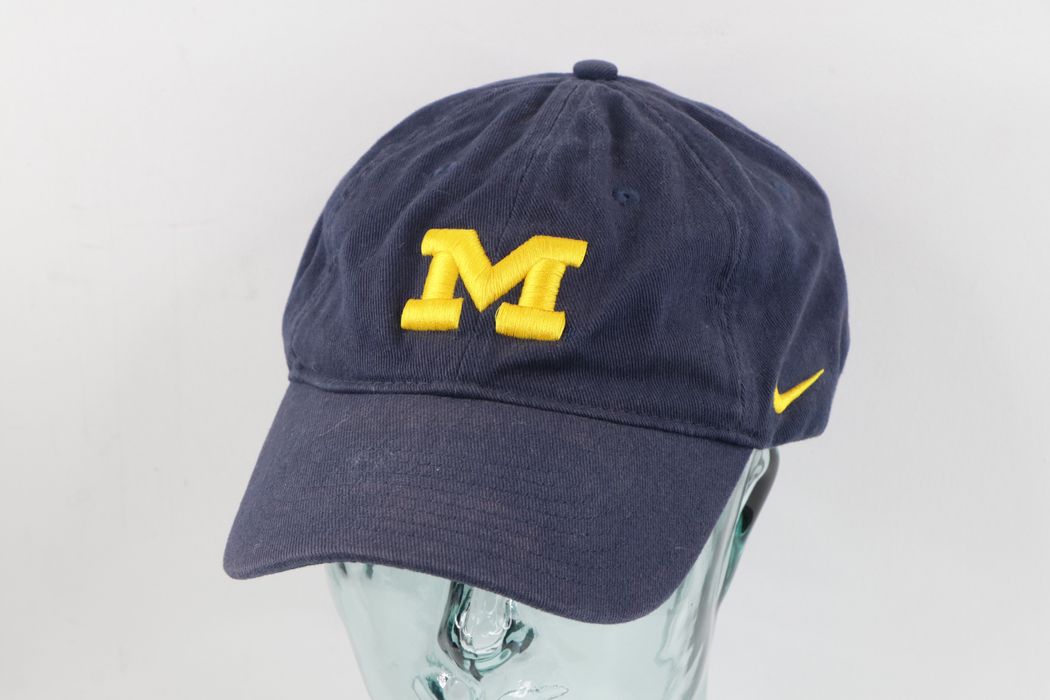 umich nike shoes