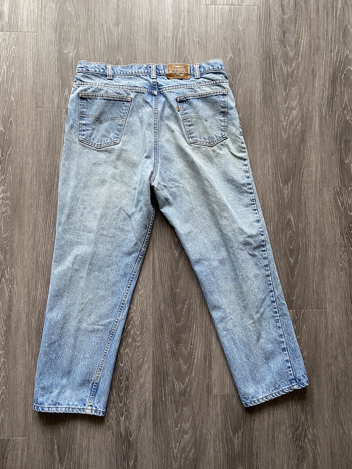 Levi's Vintage 1992 Levi’s Brown Tabs Light Blue Denim Jeans Baggy Size US 35 - 2 Thumbnail