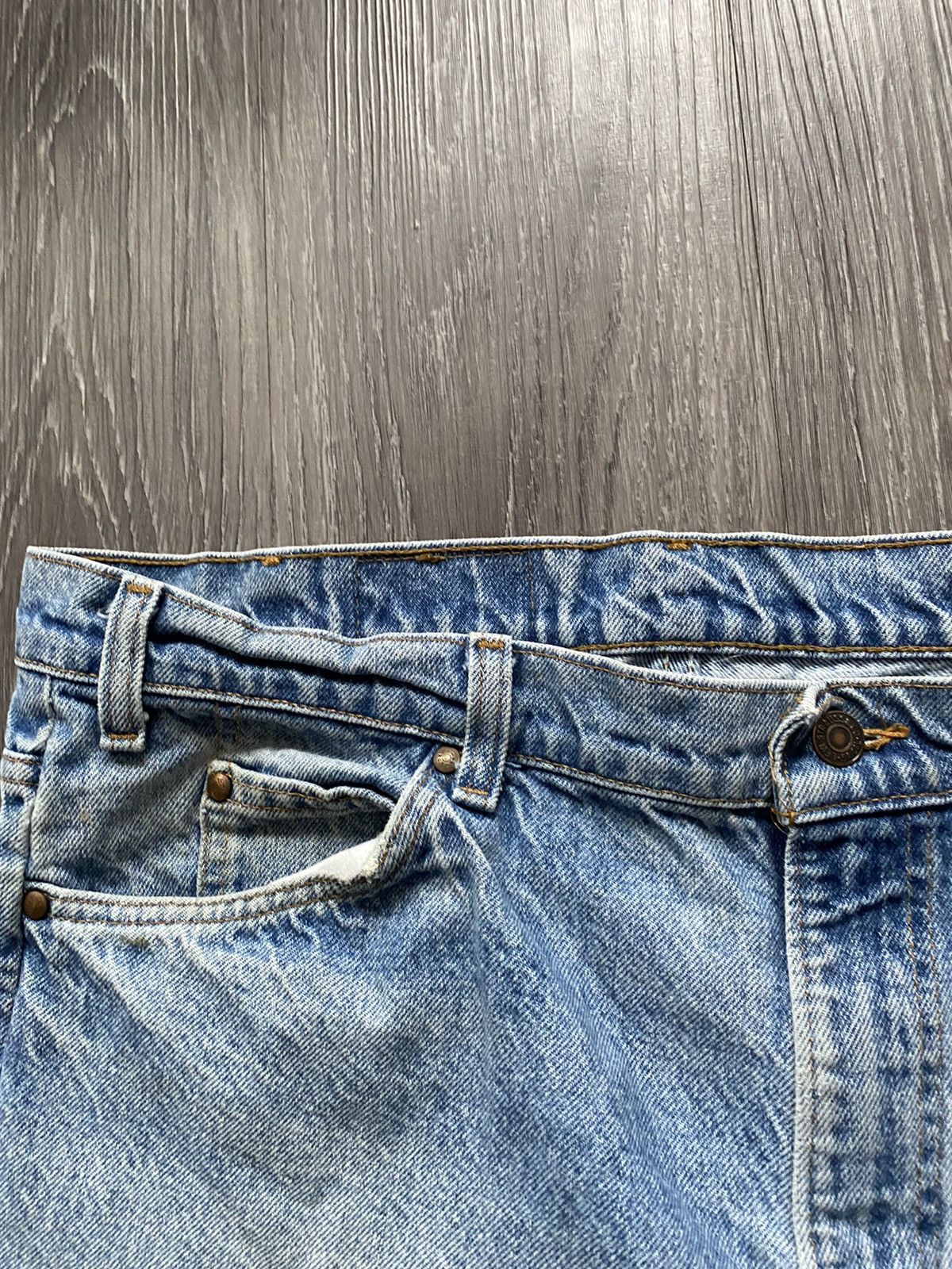 Levi's Vintage 1992 Levi’s Brown Tabs Light Blue Denim Jeans Baggy Size US 35 - 8 Thumbnail