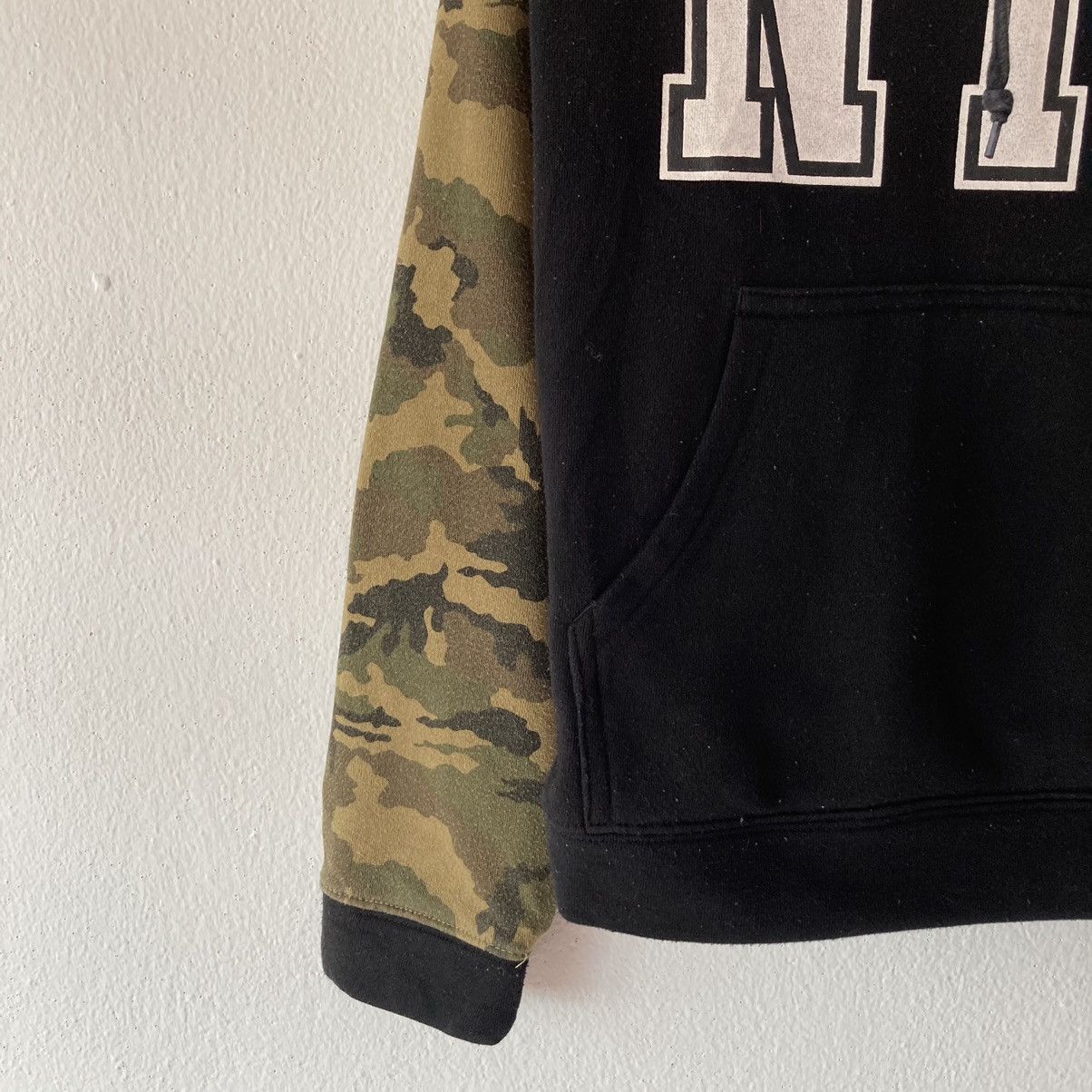 Designer NYC Camouflage Sweatshirt Hoodie Size US S / EU 44-46 / 1 - 3 Thumbnail