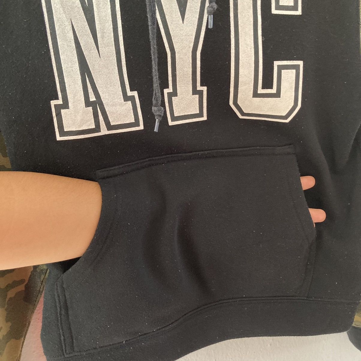 Designer NYC Camouflage Sweatshirt Hoodie Size US S / EU 44-46 / 1 - 10 Thumbnail