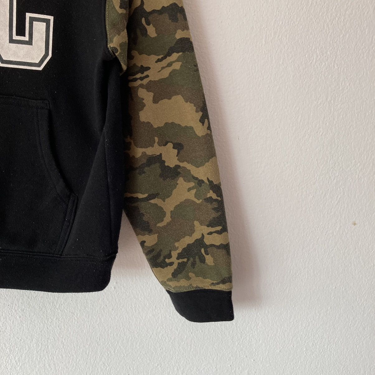 Designer NYC Camouflage Sweatshirt Hoodie Size US S / EU 44-46 / 1 - 5 Thumbnail