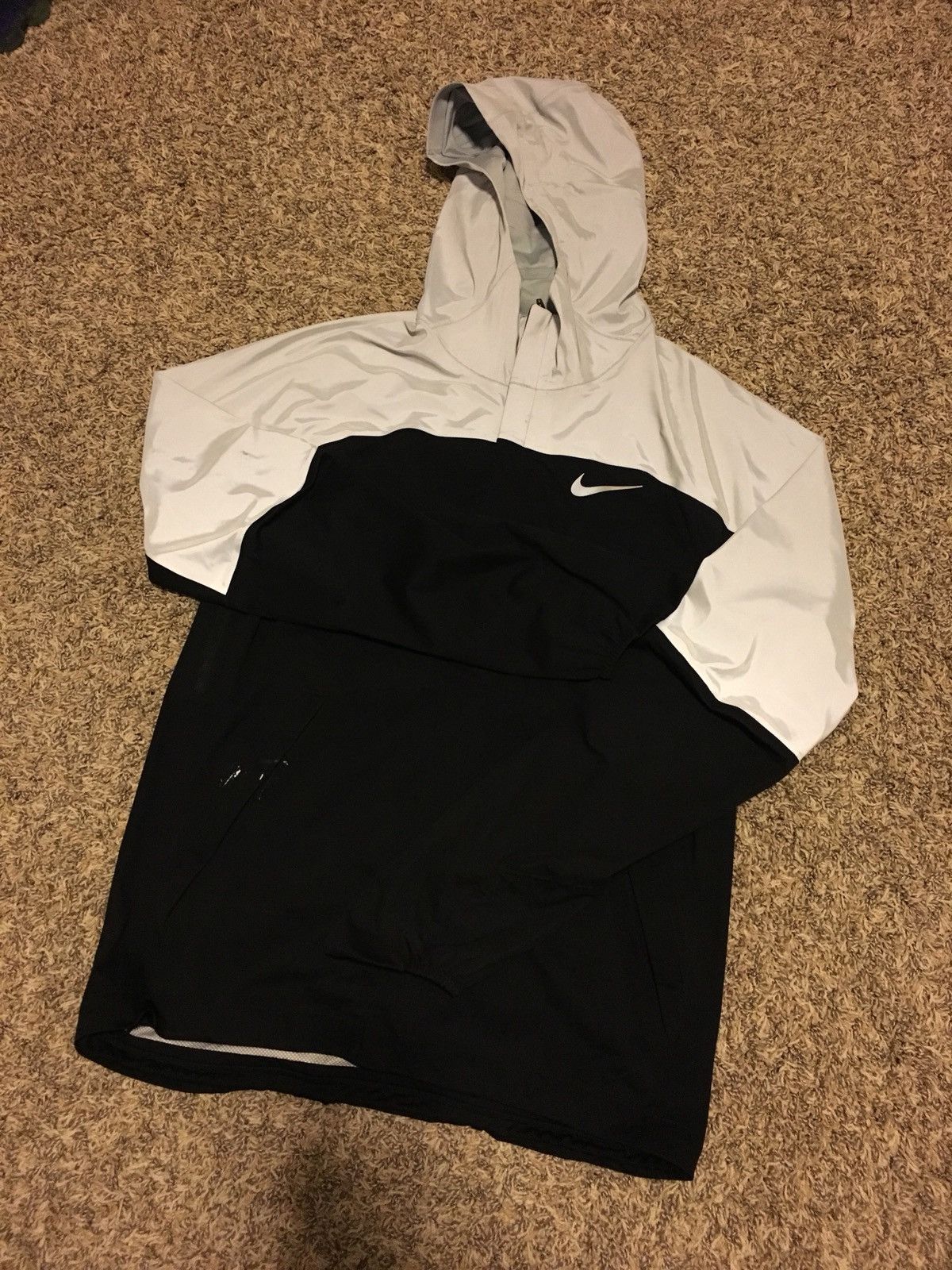 Nike shieldrunner flash jacket on sale