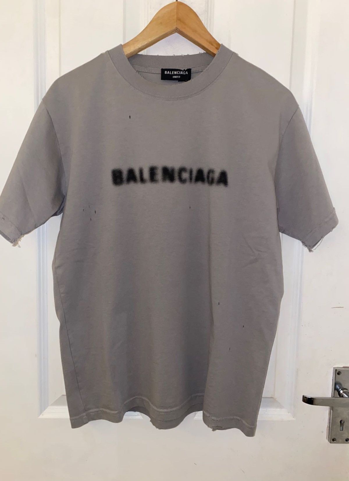 BALENCIAGA UNIFIT ロゴTシャツ BALENCIAGA Unifit T-Shirt Destroyed Unisex MEDIUM Green City Wear