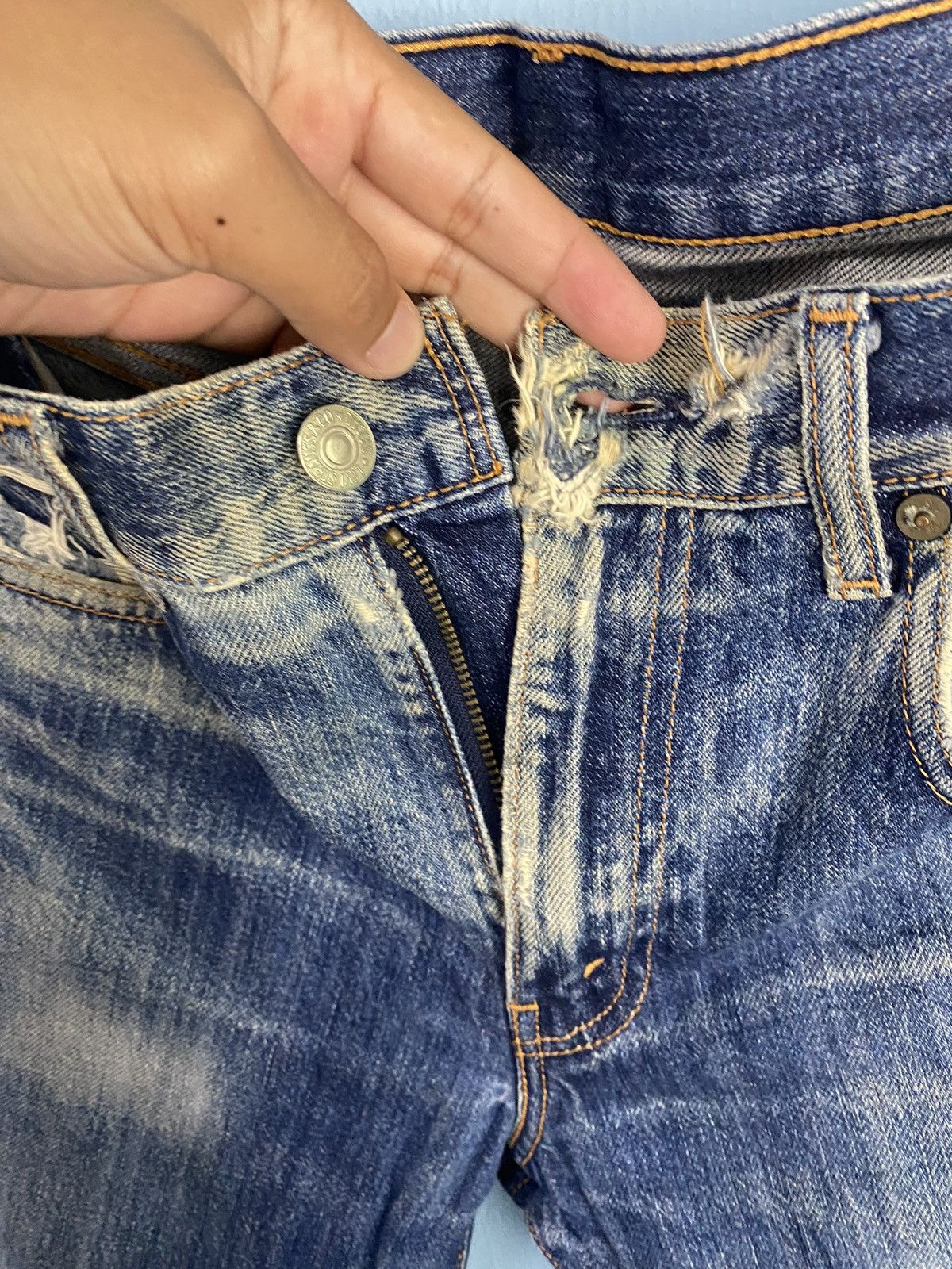 Levi's × Levi's Vintage Clothing × Vintage Levis 505 Distress Denim Jeans Size US 33 - 6 Thumbnail