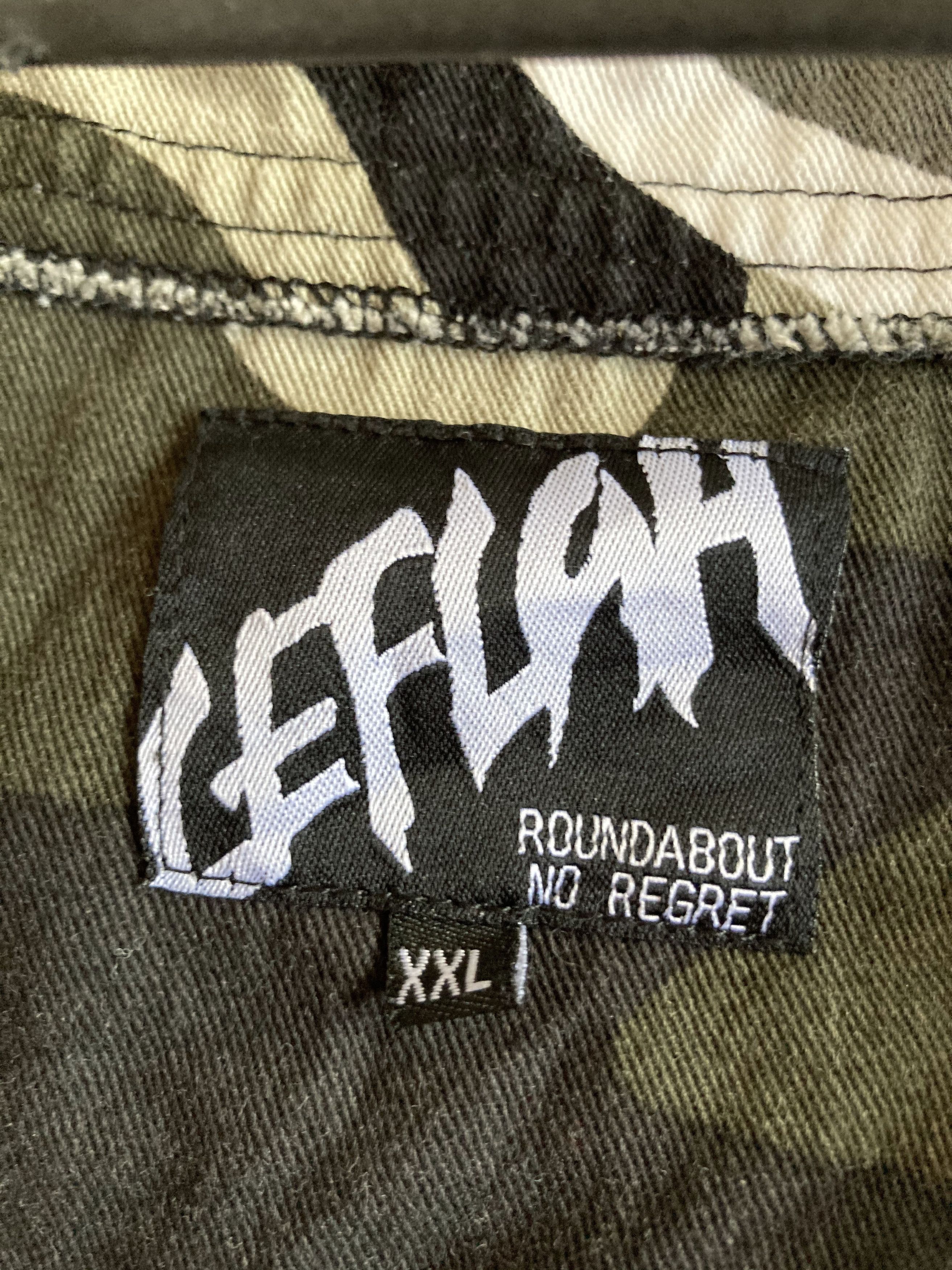 Japanese Brand 🔥LASTPRICE🔥Japanese Leflah ROUNDABOUT NO REGRET Camo Shirt Size US XXL / EU 58 / 5 - 14 Thumbnail
