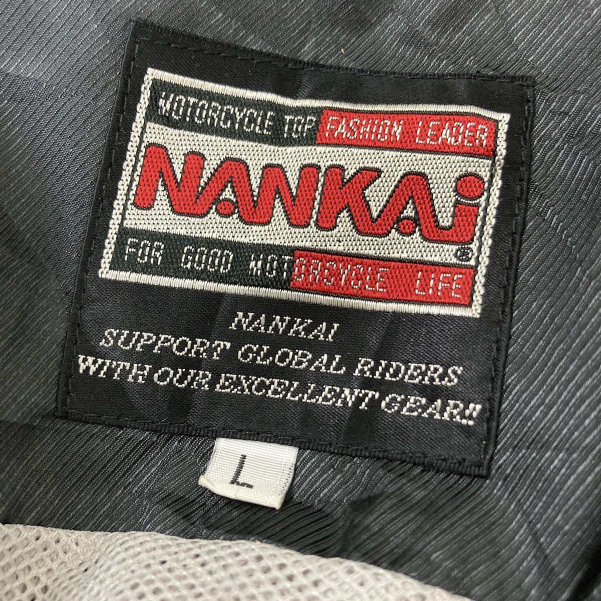 Gear for Sports Nankai Water Proof Gear Come With 5 Pads Size US L / EU 52-54 / 3 - 21 Thumbnail