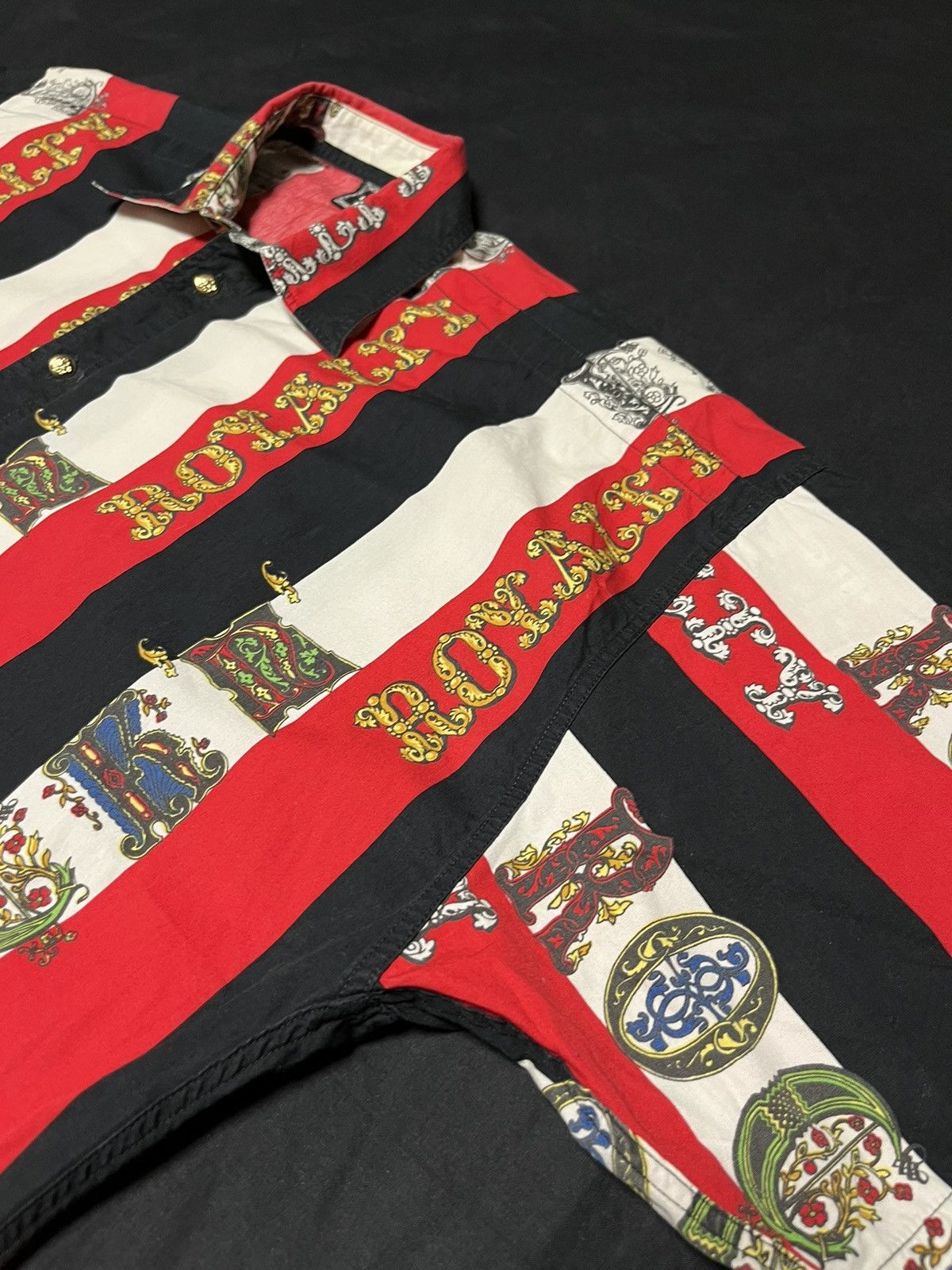 Versace 🧨REAL GRAIL Versace Rock & Royalty Overprinted Shirt Size US M / EU 48-50 / 2 - 10 Thumbnail
