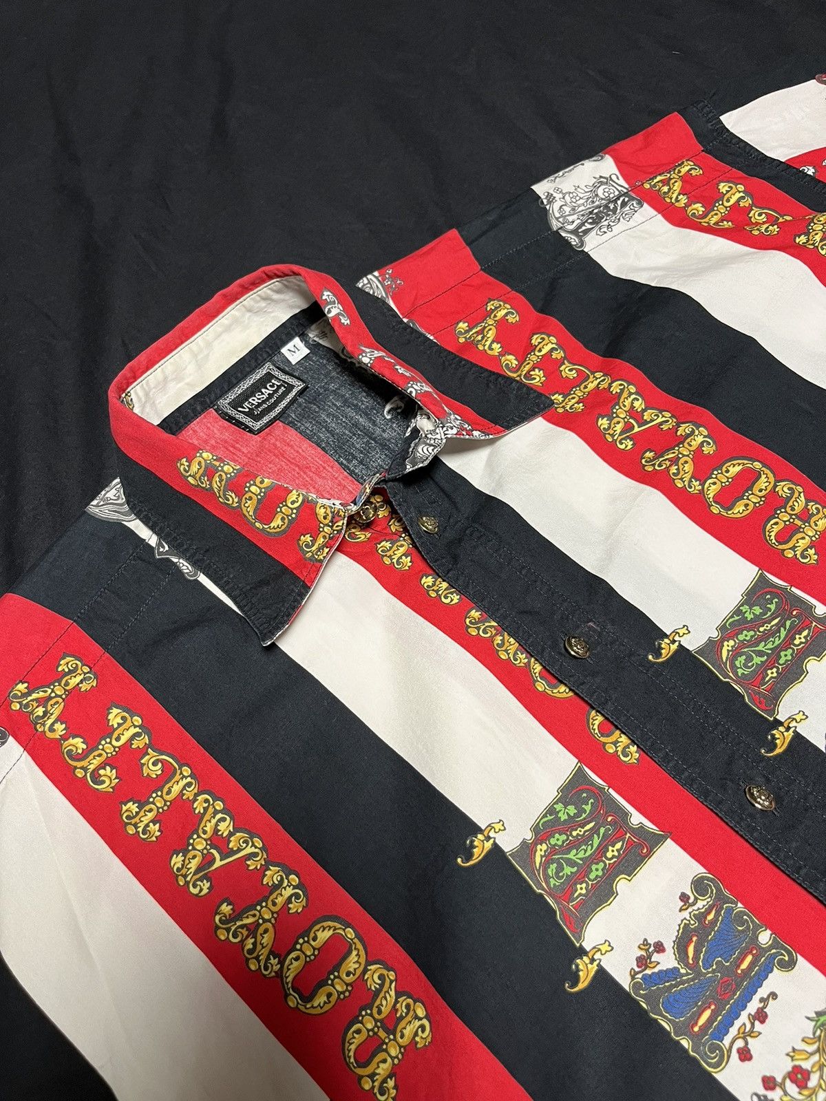 Versace 🧨REAL GRAIL Versace Rock & Royalty Overprinted Shirt Size US M / EU 48-50 / 2 - 9 Thumbnail