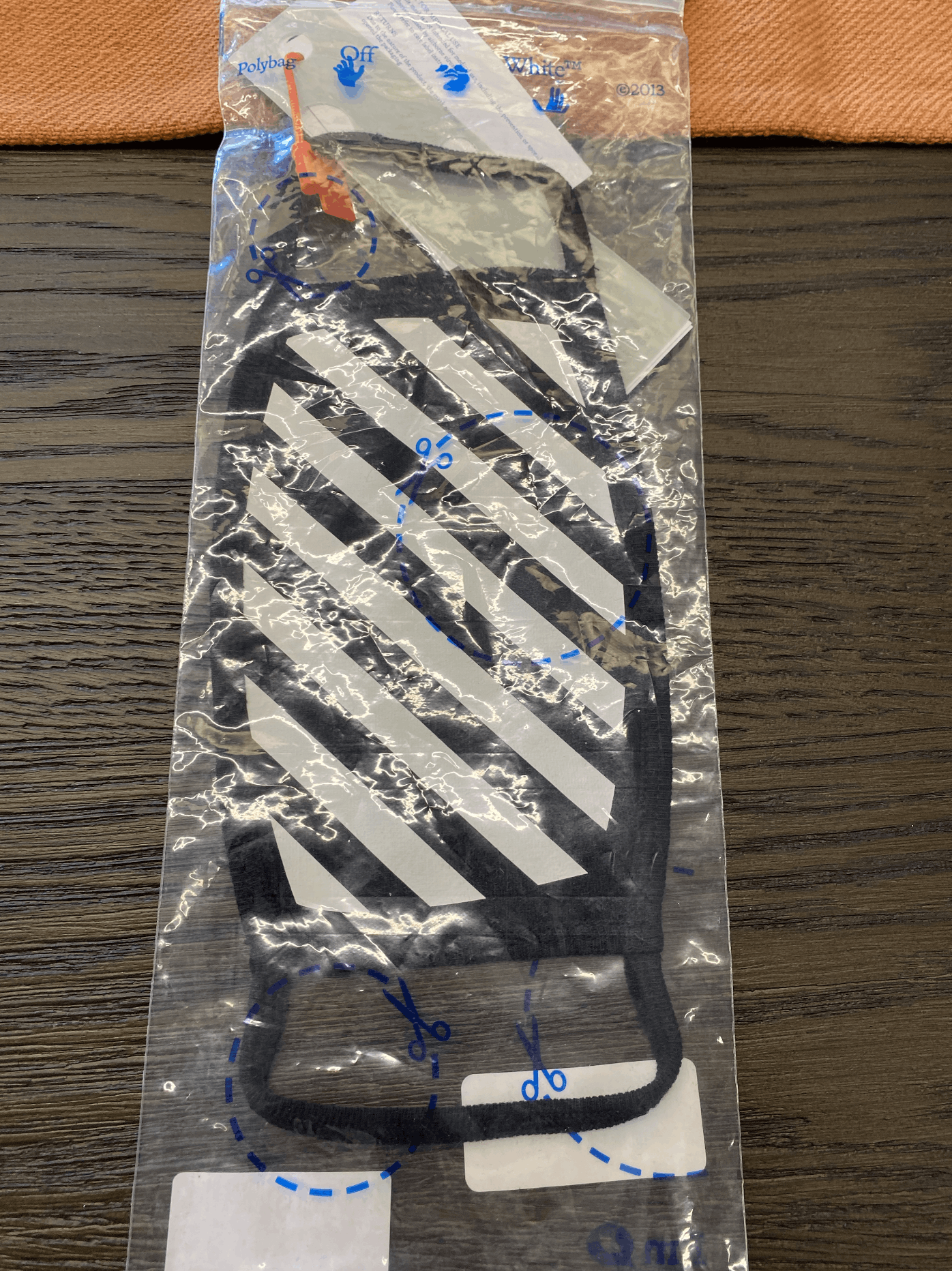 Off-White Off-White Virgil Abloh Diag mask One Size Size ONE SIZE - 3 Thumbnail