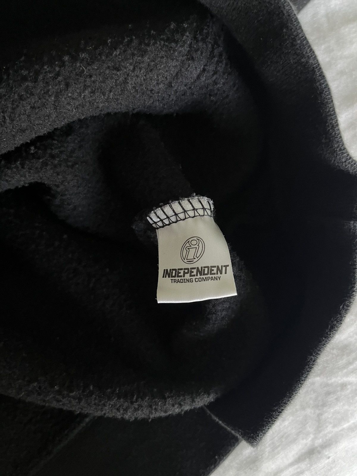 Fuck The Population × Undefeated FuckThePopulation X Undefeated Hoodie Size US M / EU 48-50 / 2 - 17 Thumbnail