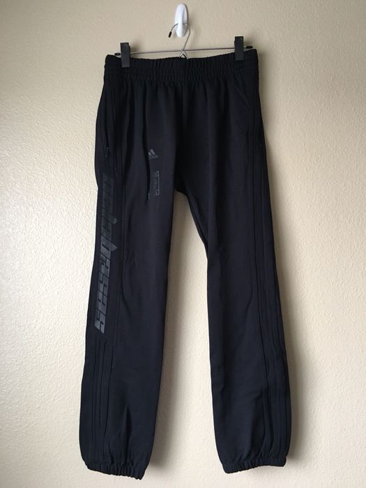 Black best sale calabasas sweatpants