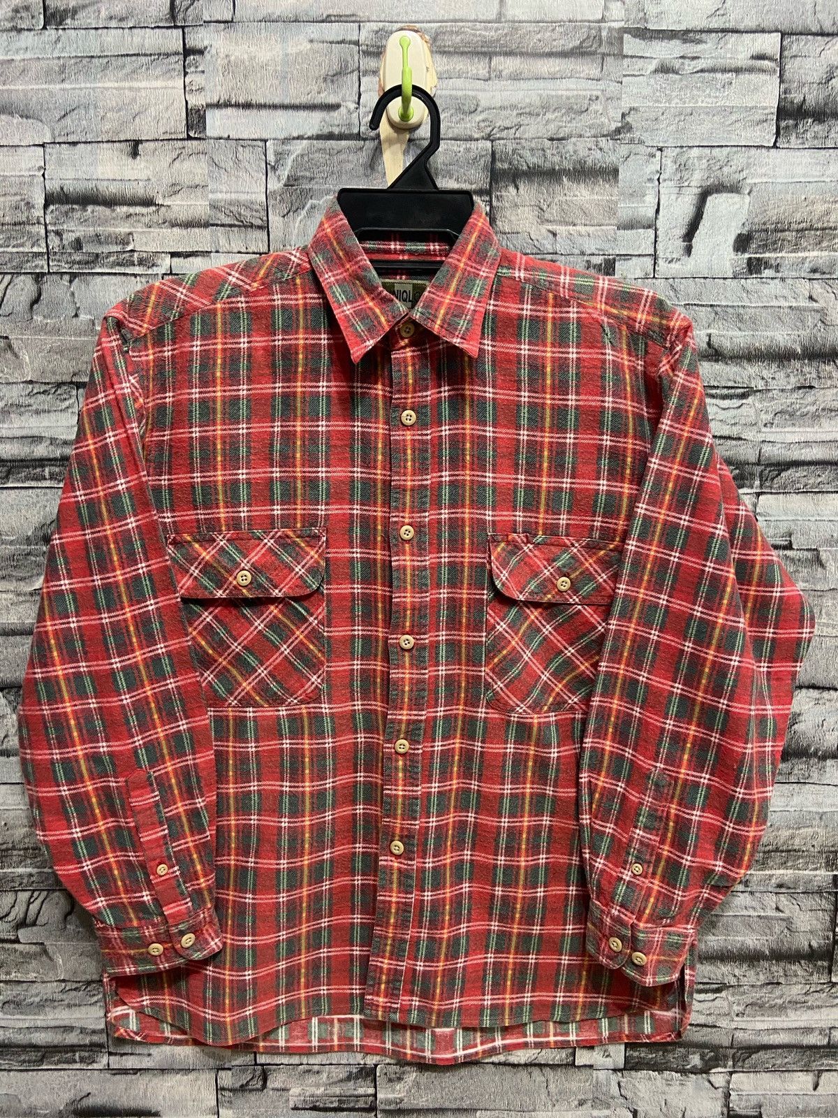 Japanese Brand Vintage Flannel Uniqlo S fit M double pocket plaid design Size US M / EU 48-50 / 2 - 1 Thumbnail