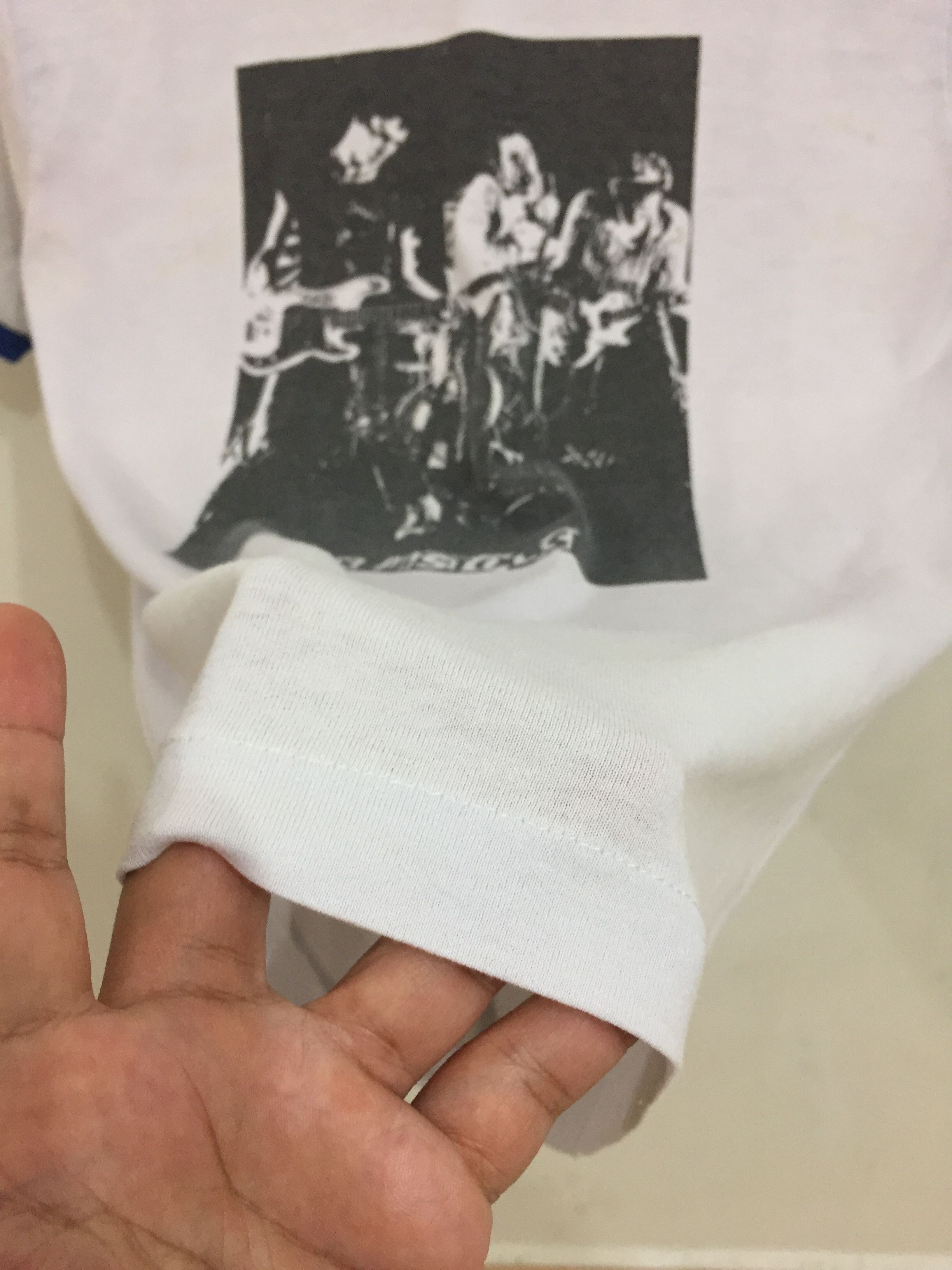 Band Tees Vintage sex pistols line up..vintage t shirt.. size L fit S Size US S / EU 44-46 / 1 - 6 Thumbnail