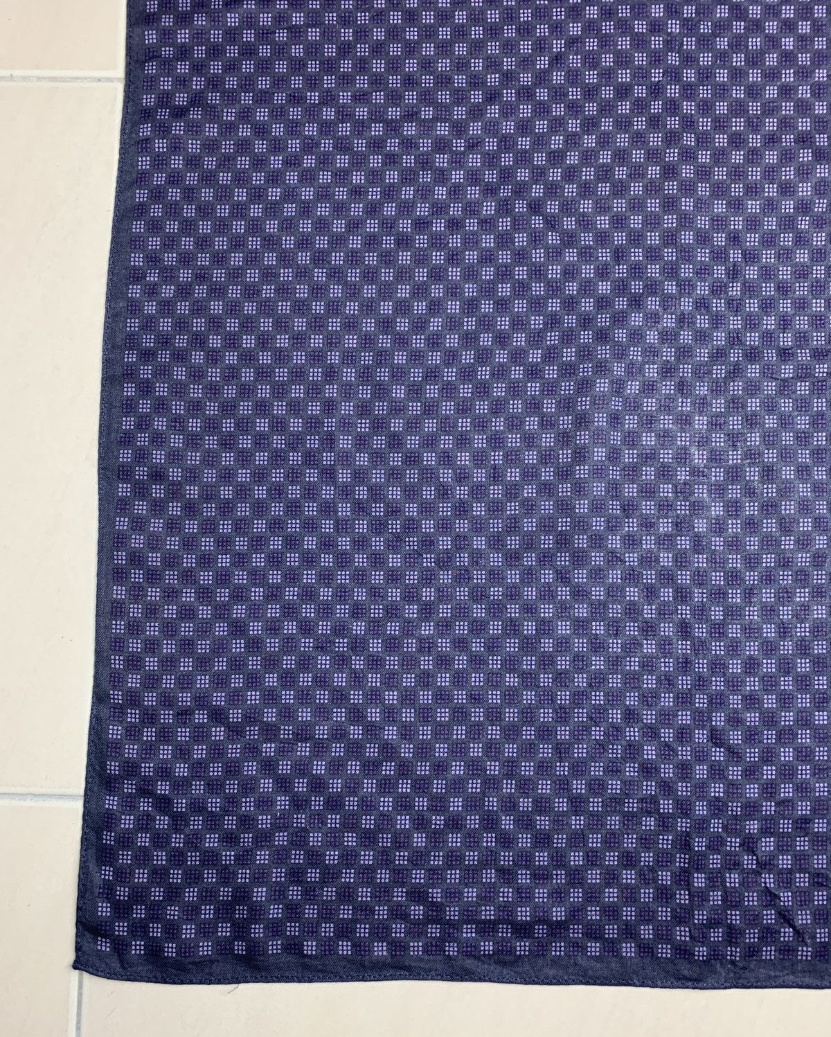 Designer Burberry Handkerchief Pocketsquares Size ONE SIZE - 5 Thumbnail