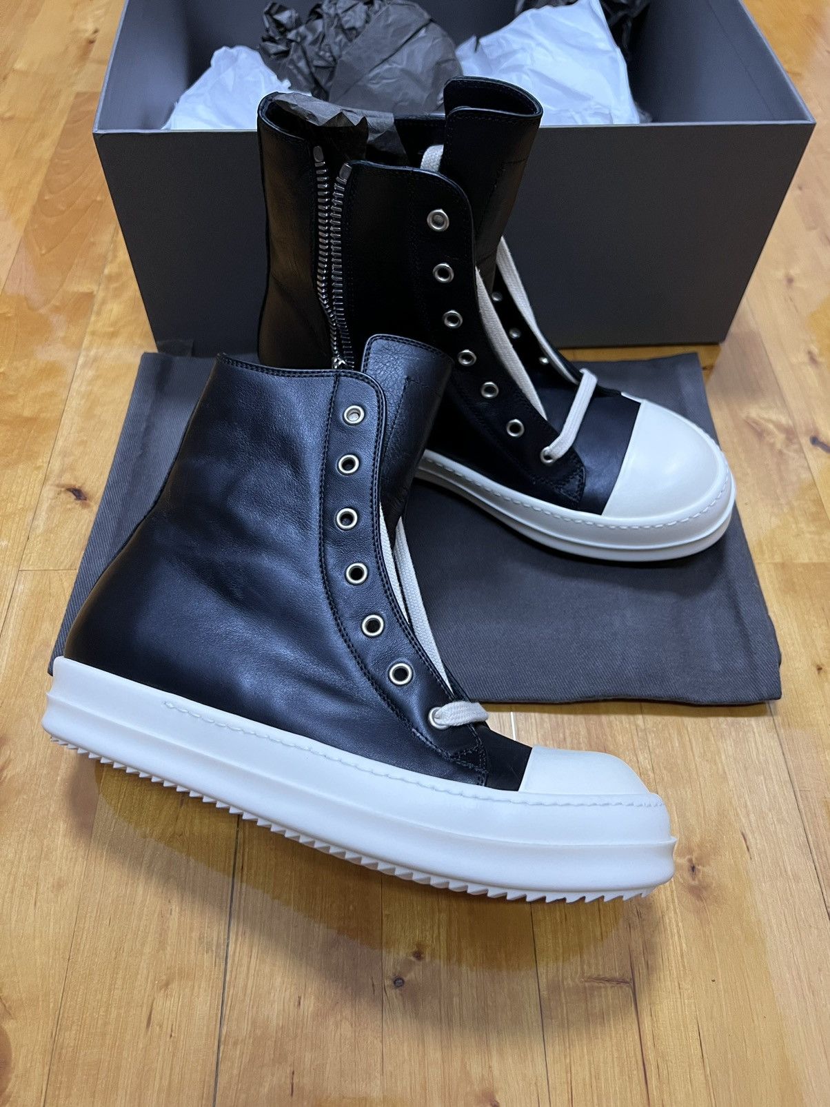 Rick Owens Rick owens mainline leather ramones high top sneakers sz39 Size US 6 / EU 39 - 5 Thumbnail