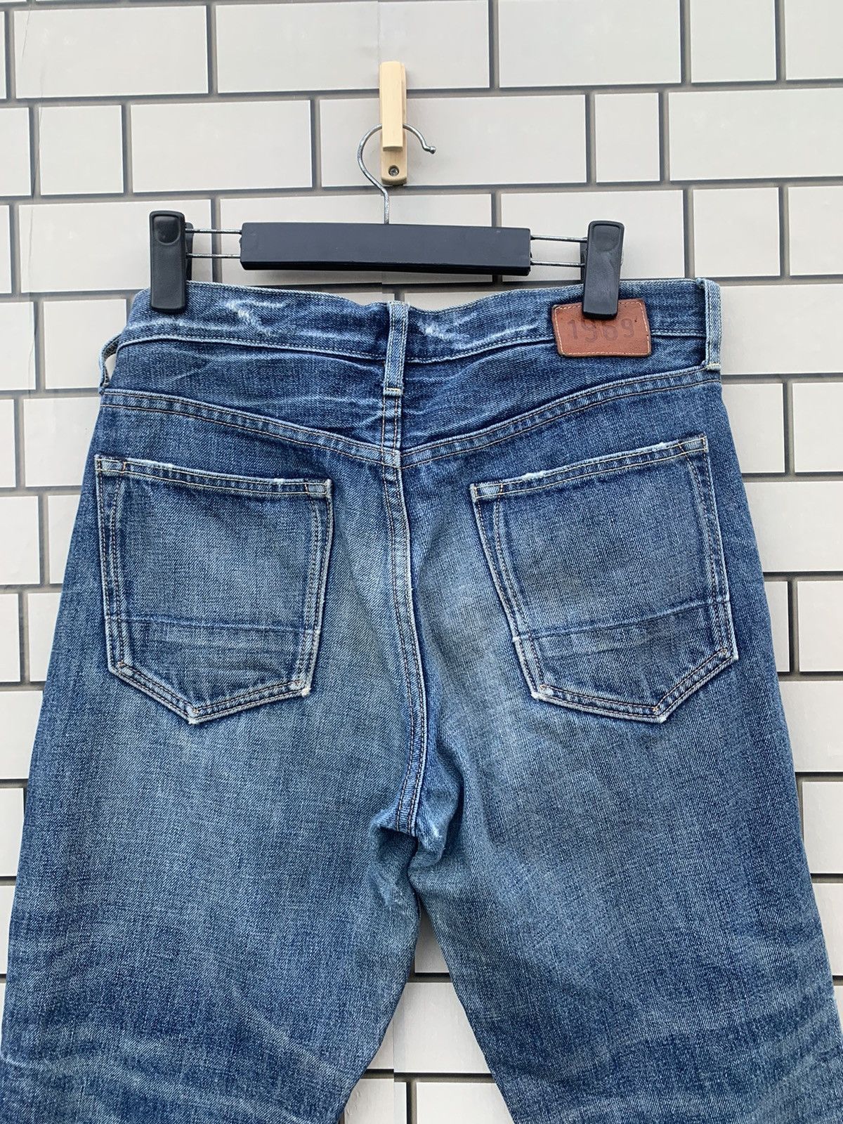 Gap × Vintage Vintage GAP Regular Fit Straighy Distressed Denim Size US 33 - 12 Thumbnail