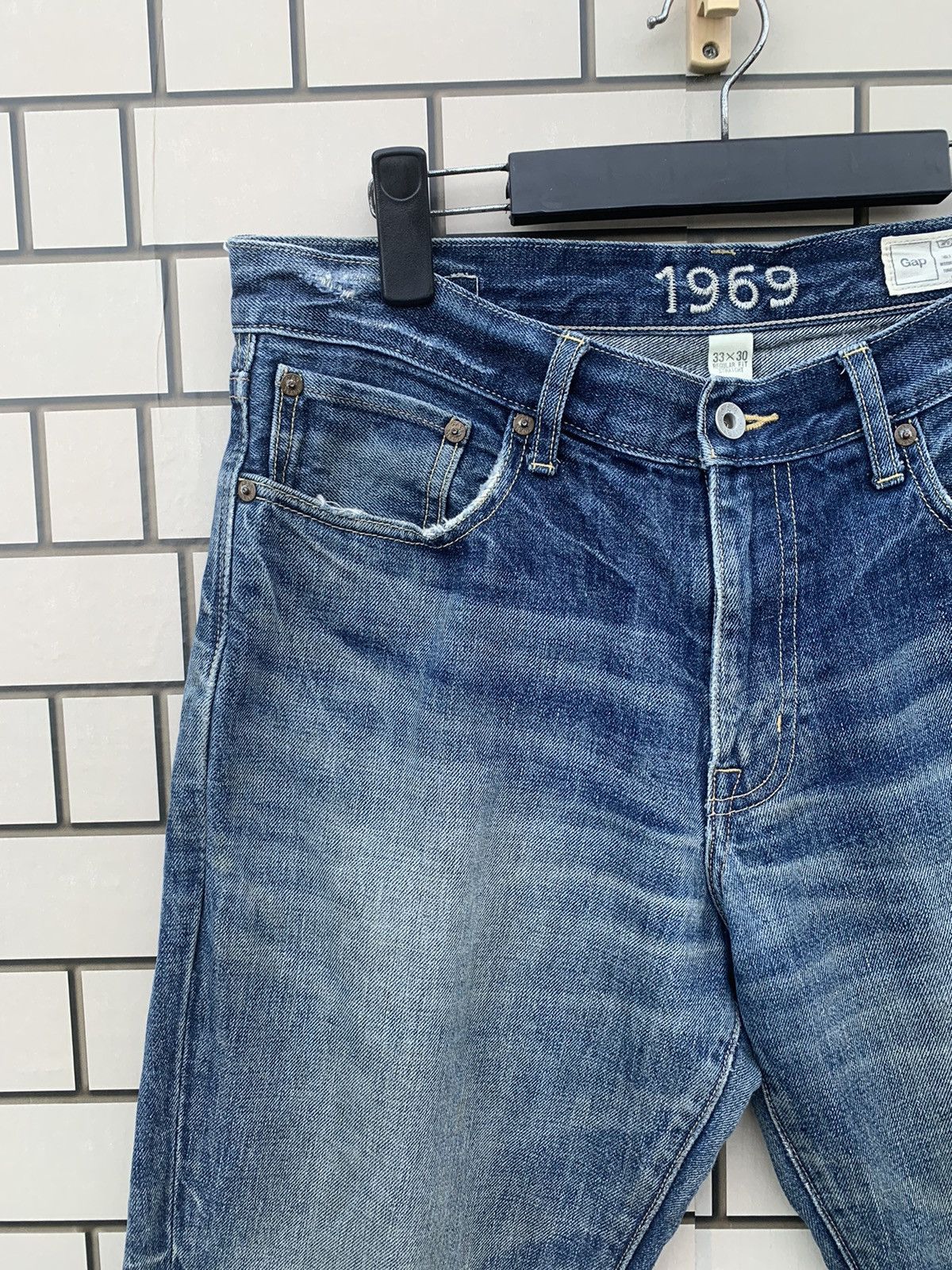 Gap × Vintage Vintage GAP Regular Fit Straighy Distressed Denim Size US 33 - 4 Thumbnail
