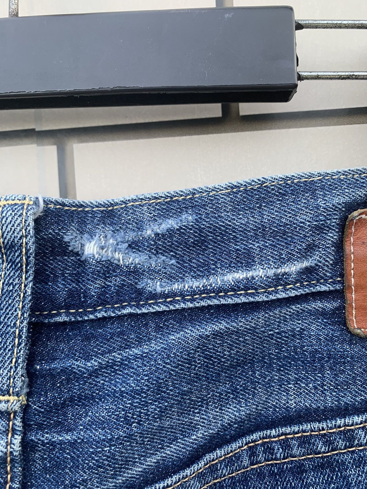 Gap × Vintage Vintage GAP Regular Fit Straighy Distressed Denim Size US 33 - 22 Thumbnail