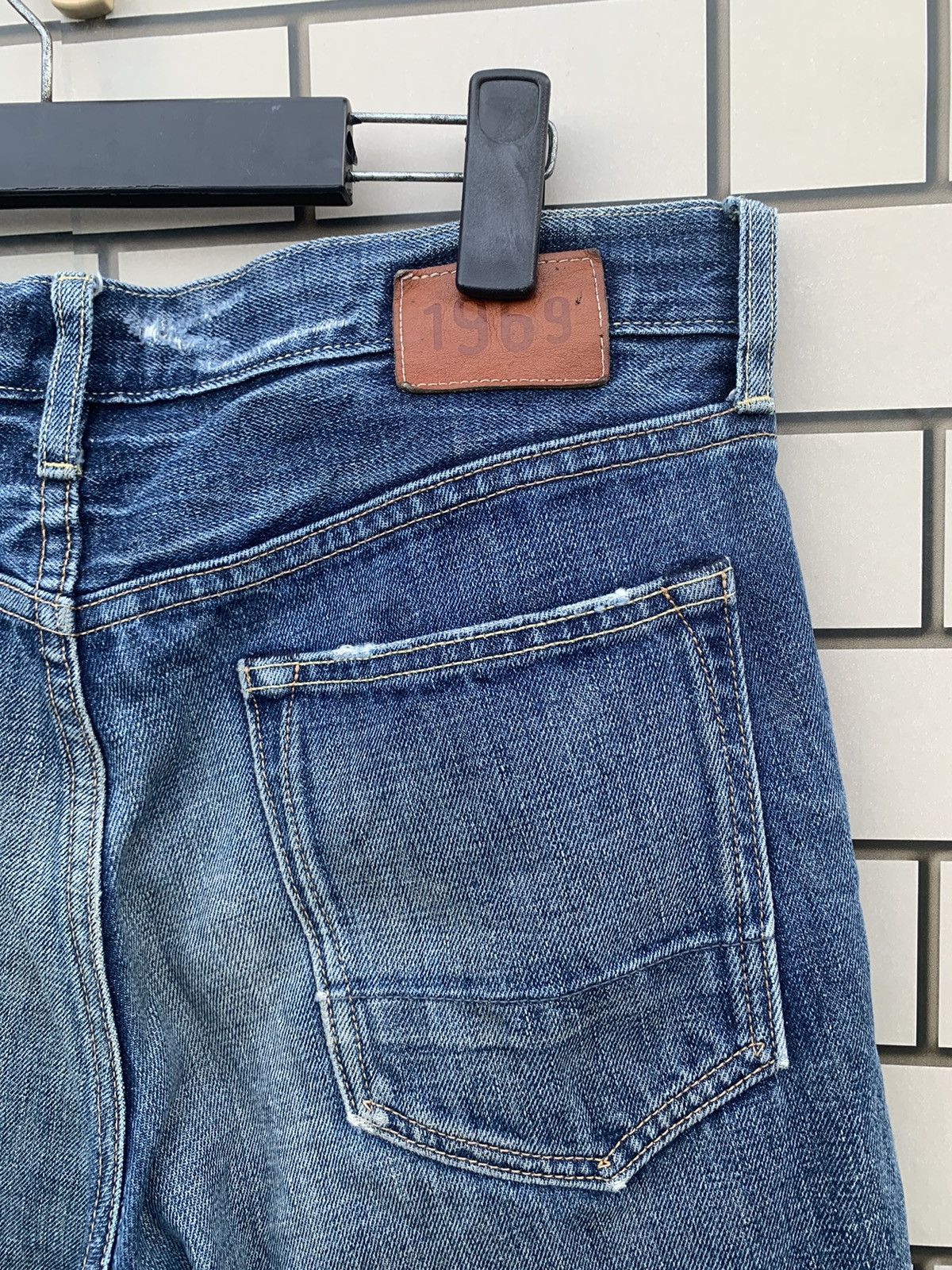 Gap × Vintage Vintage GAP Regular Fit Straighy Distressed Denim Size US 33 - 18 Thumbnail