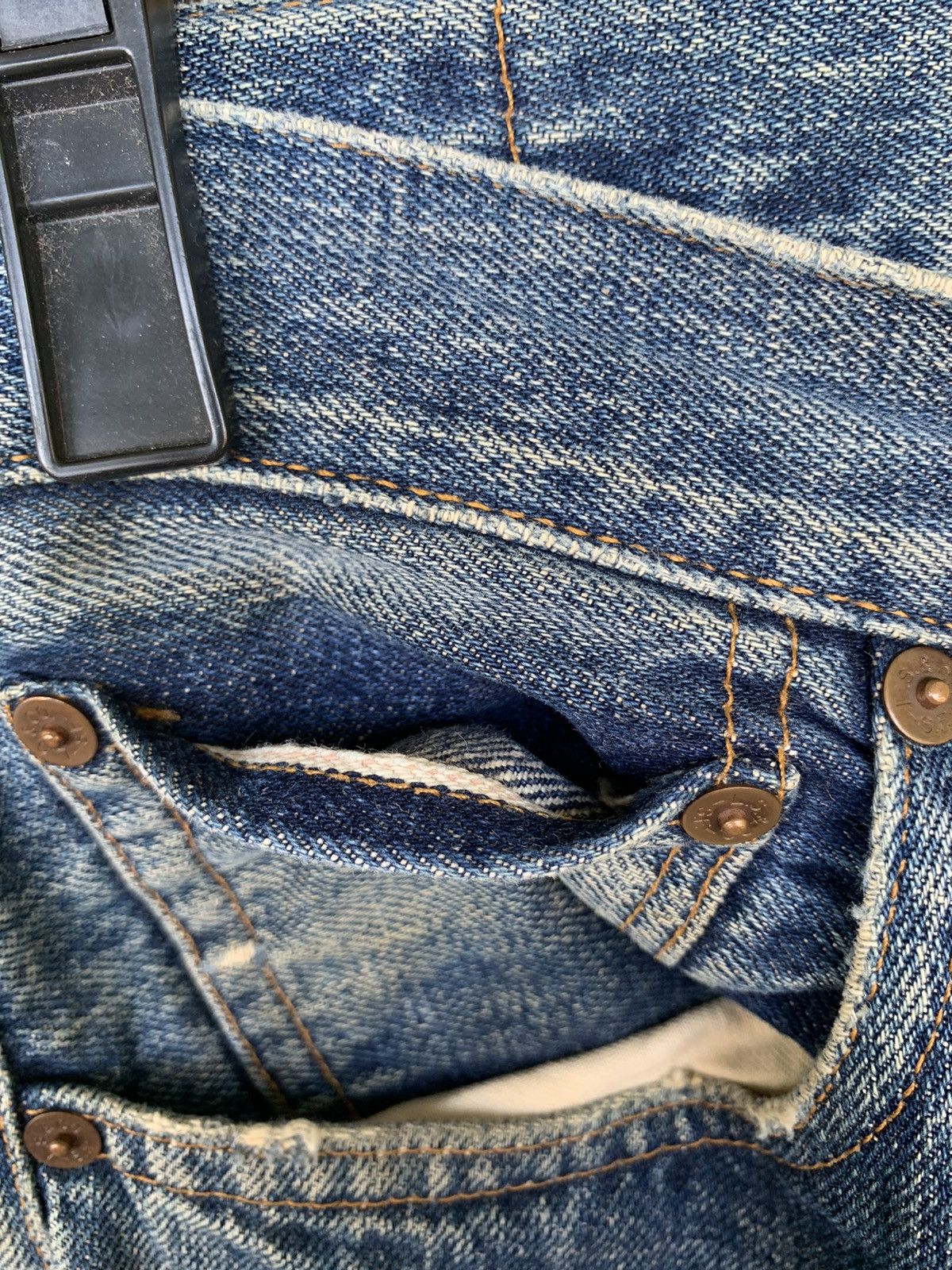 Levi's Vintage Levis 501XX Big E Selvedge Distressed Denim Size US 30 / EU 46 - 9 Thumbnail