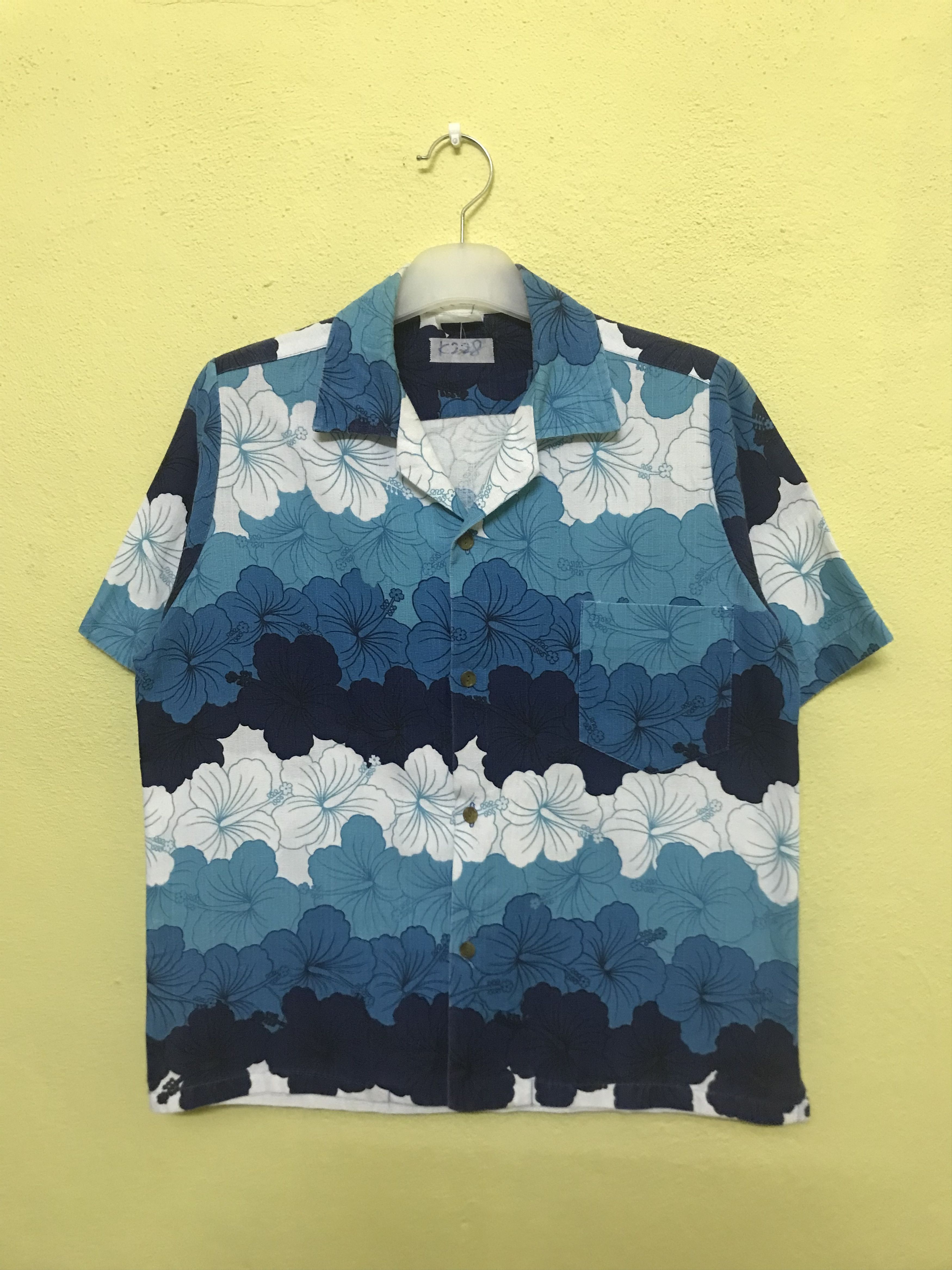 Japanese Brand VINTAGE 70S STYLE SUNWEAR OKINAWA HAWAIIAN SHIRT Size US S / EU 44-46 / 1 - 1 Thumbnail