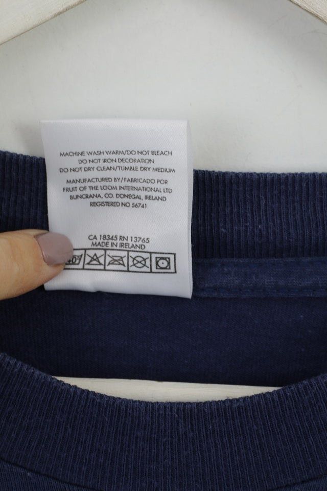 Fruit Of The Loom Fruit Of The Loom Mens L T-Shirt Navy Tweety Top 2011 Size US L / EU 52-54 / 3 - 6 Thumbnail