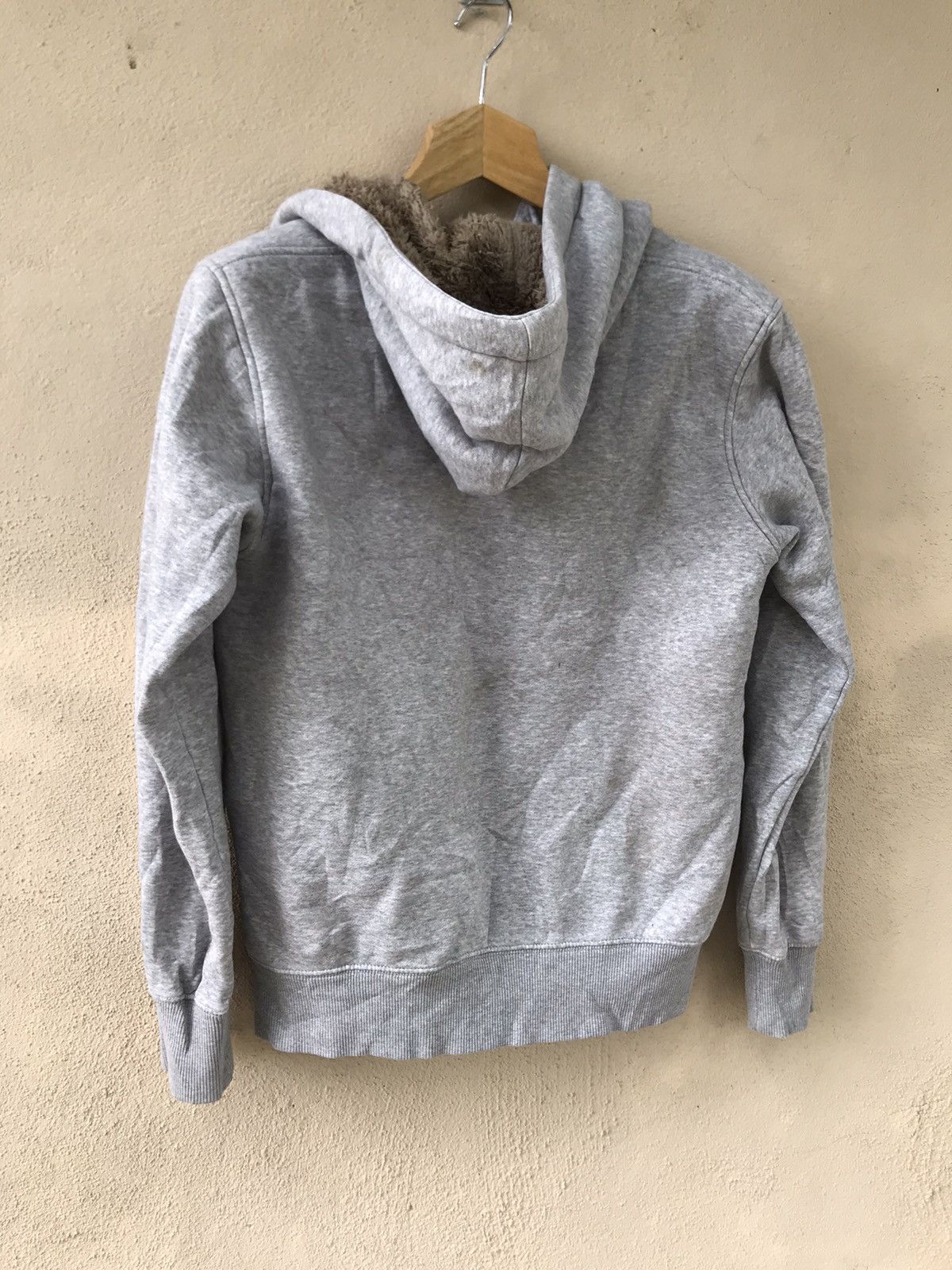 Uniqlo JapaneseBrand Uniqlo zip up Hoodie sherpa inside Size US M / EU 48-50 / 2 - 2 Thumbnail