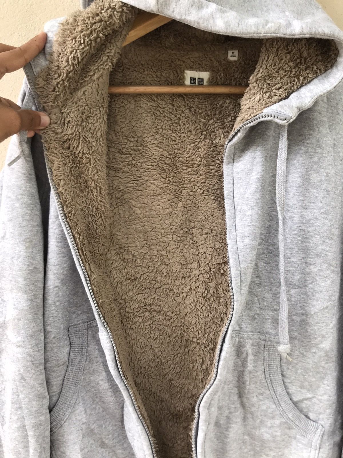 Uniqlo JapaneseBrand Uniqlo zip up Hoodie sherpa inside Size US M / EU 48-50 / 2 - 3 Thumbnail