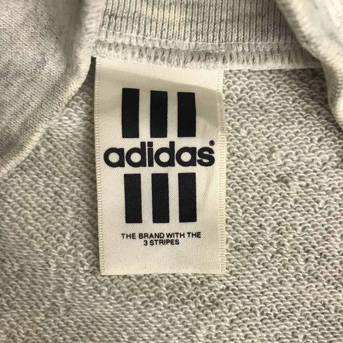Adidas Vintage ADIDAS TREFOIL 3 Stripes Sportswear Sweatshirt Size US L / EU 52-54 / 3 - 4 Thumbnail