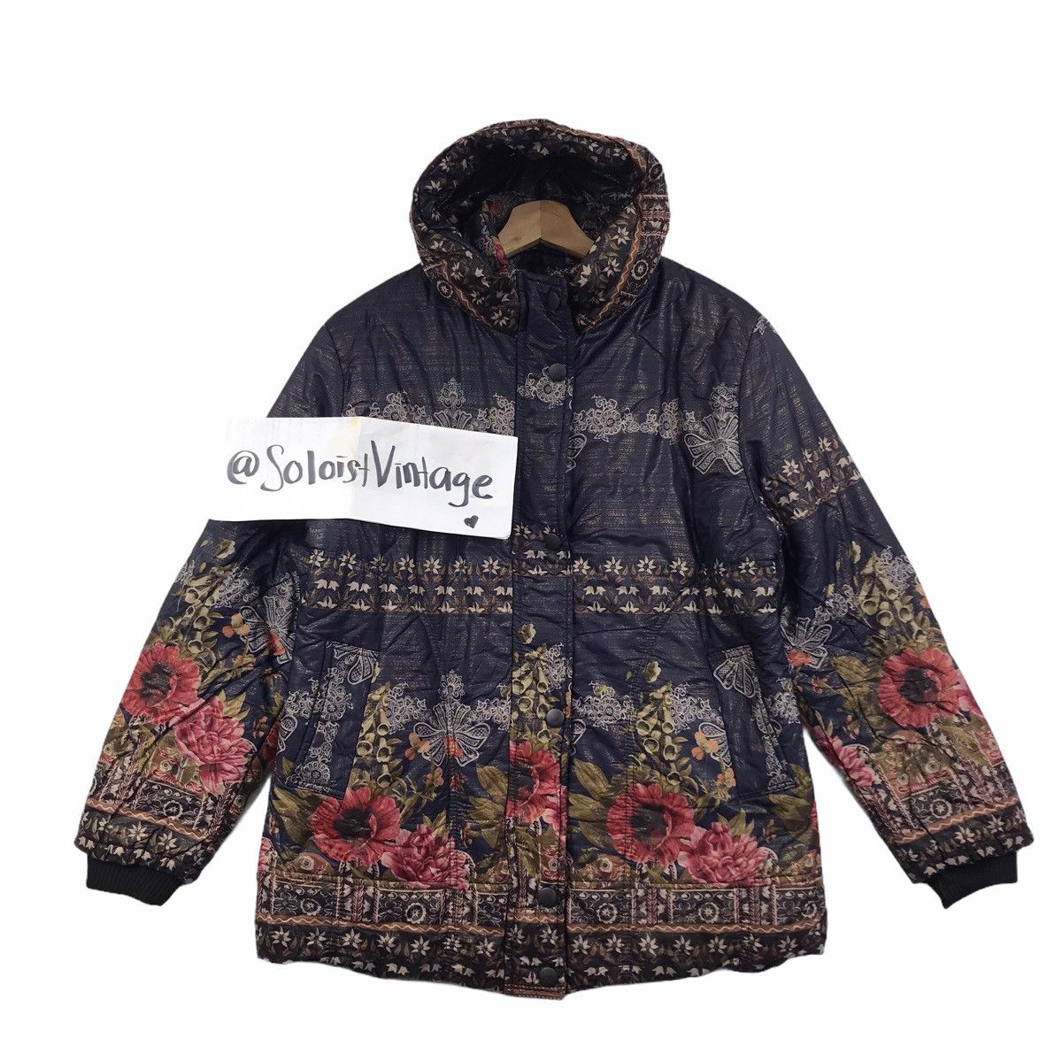 Japanese Brand Vintage JAPANESE BRAND Hibiscus Flower Garden Puffer Jacket Size US M / EU 48-50 / 2 - 1 Thumbnail