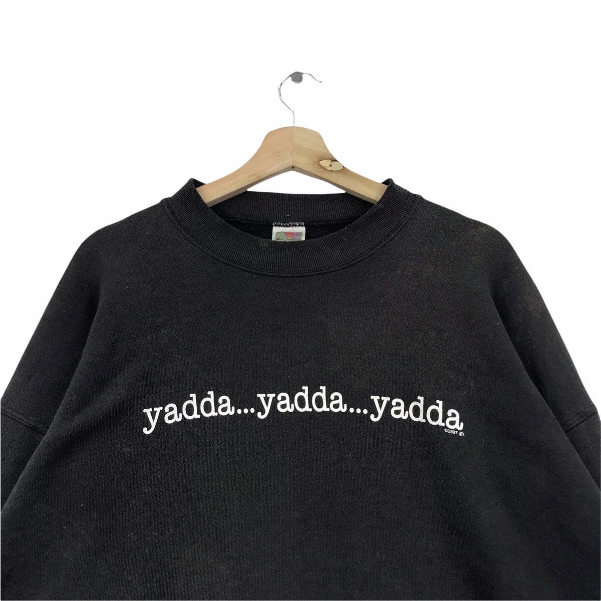 Vintage Vintage 90s YADDA YADDA YADDA Usa Wording Black Sweatshirt Size US XL / EU 56 / 4 - 2 Thumbnail