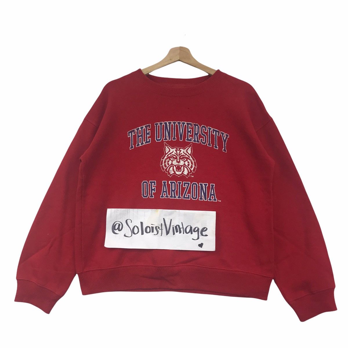 Vintage Vintage The UNIVERSITY Of ARIZONA USA Red Sweatshirt Size US L / EU 52-54 / 3 - 1 Thumbnail