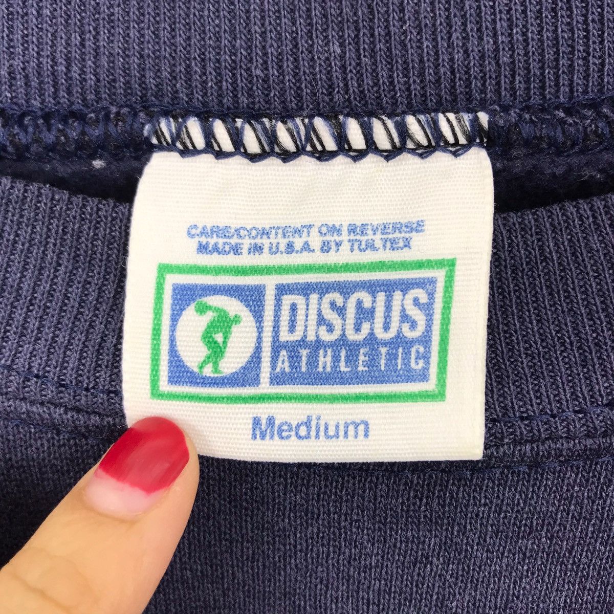 Vintage Vintage 80s DISCUS ATHLETIC USA Sportswear Blue Sweatshirt Size US M / EU 48-50 / 2 - 5 Thumbnail