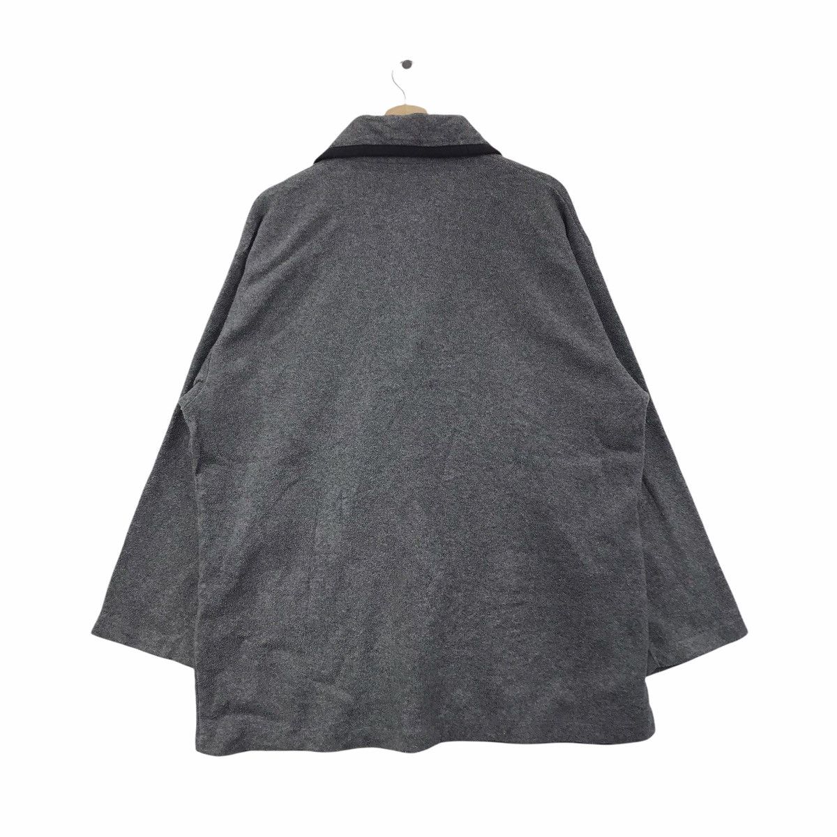 Pierre Balmain Vintage PIERRE BALMAIN PARIS Brand Designer Grey Sweatshirt Size US XXL / EU 58 / 5 - 2 Thumbnail