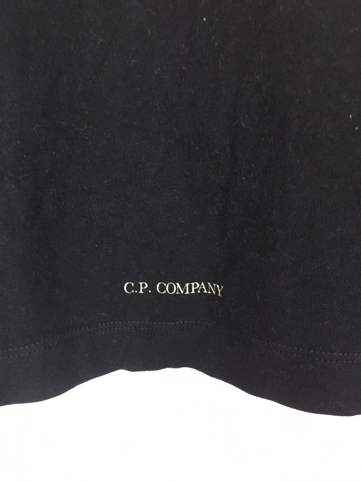 C.P. Company C.P. Company Long Sleeve Shirt V neck Size US XL / EU 56 / 4 - 4 Thumbnail