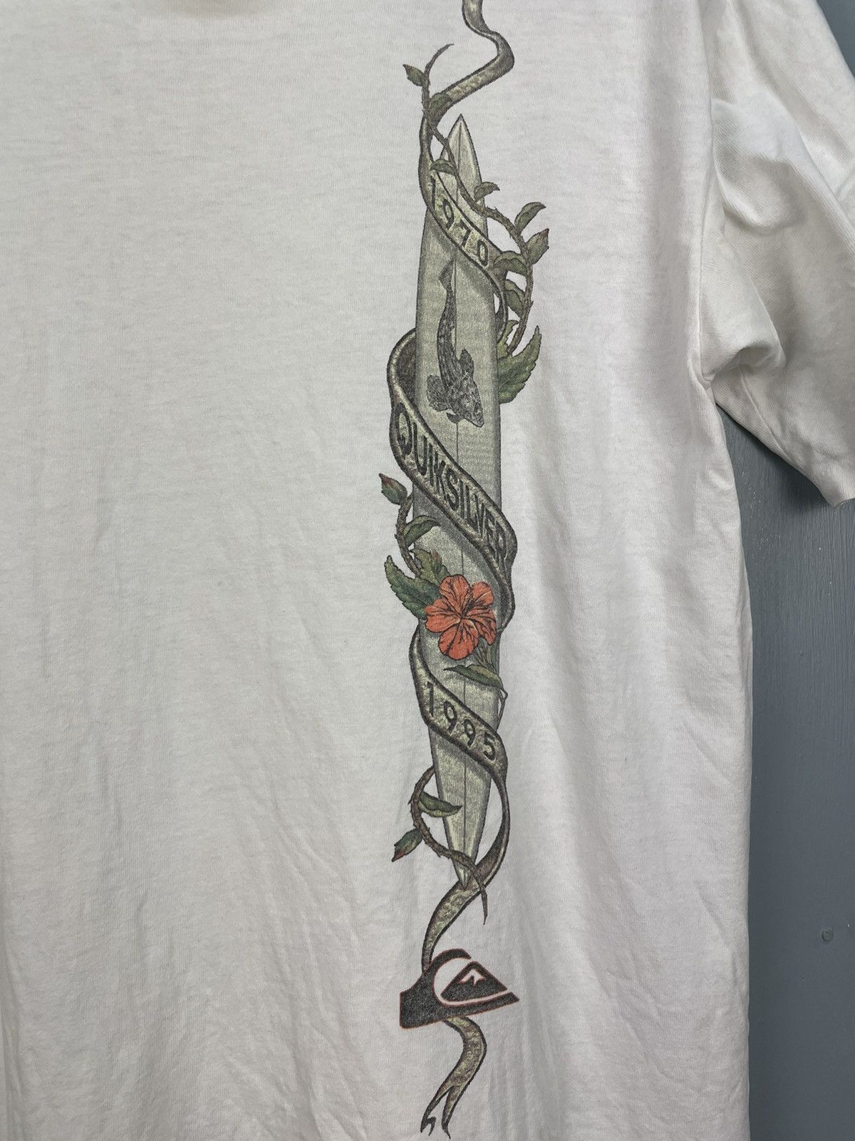 Quiksilver Vintage 90s Quiksilver surfing brand t shirt Size US M / EU 48-50 / 2 - 4 Thumbnail