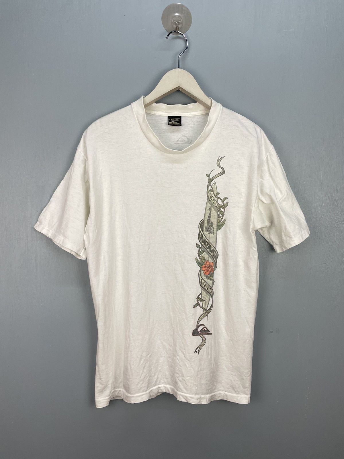 Quiksilver Vintage 90s Quiksilver surfing brand t shirt Size US M / EU 48-50 / 2 - 1 Thumbnail