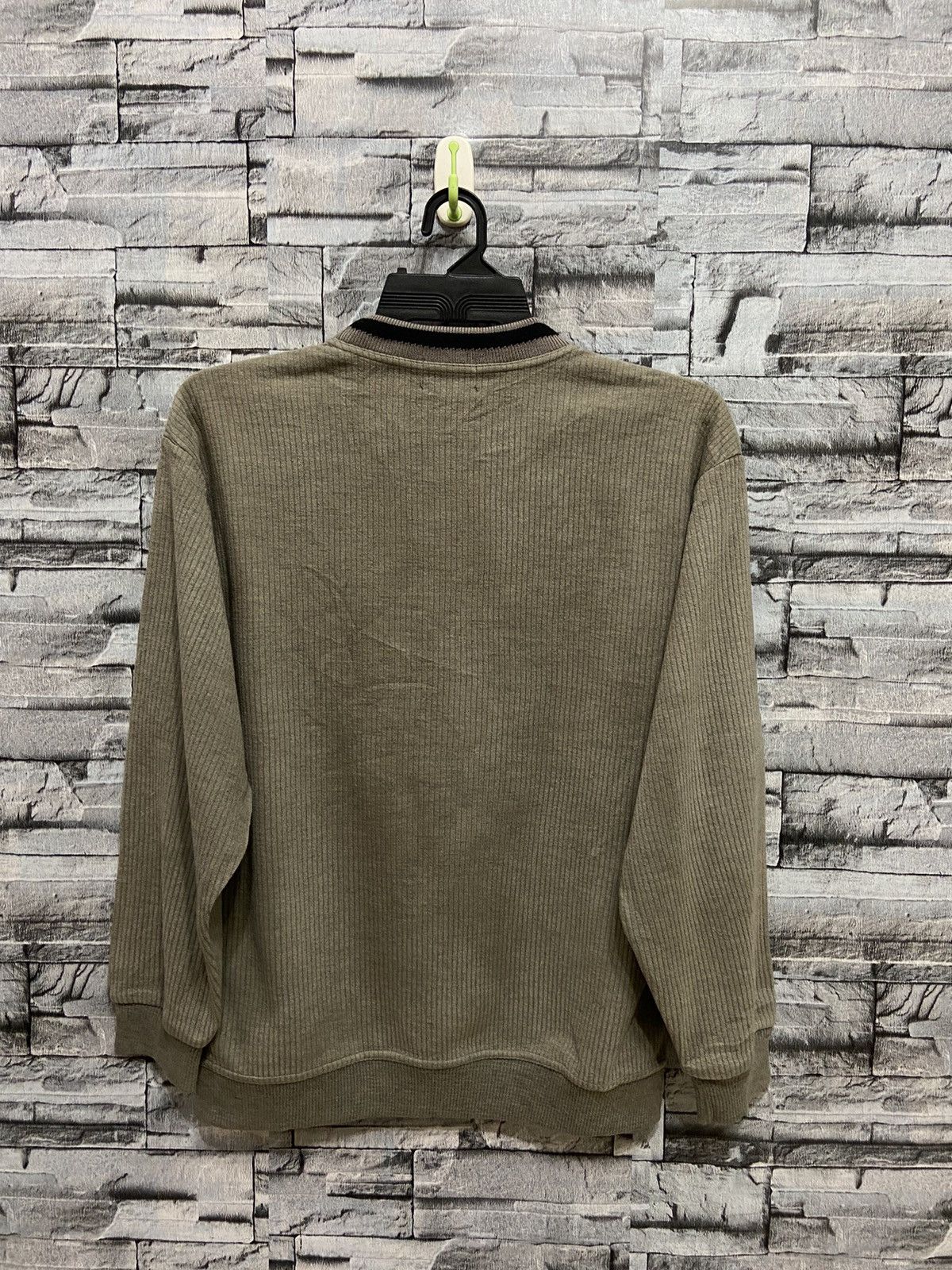 Valentino Vintage Claudio Valentino sweatshirt big logo fit M Size US M / EU 48-50 / 2 - 7 Thumbnail