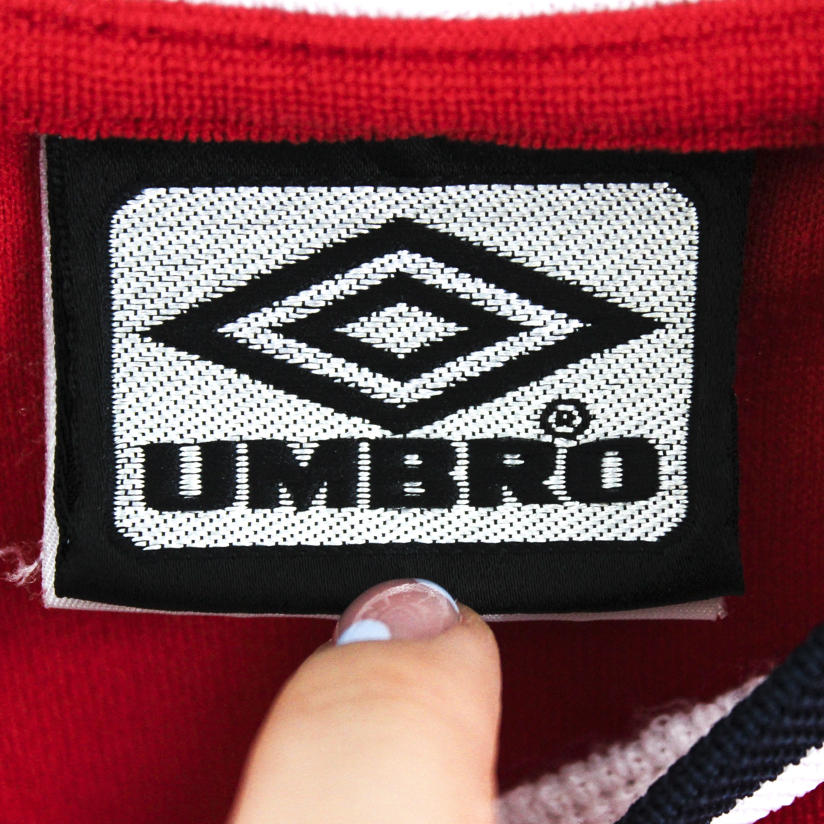 Umbro Norway Men XL Home Shirt 2000 2002 Football Kit Aksland VTG Size US XL / EU 56 / 4 - 5 Thumbnail