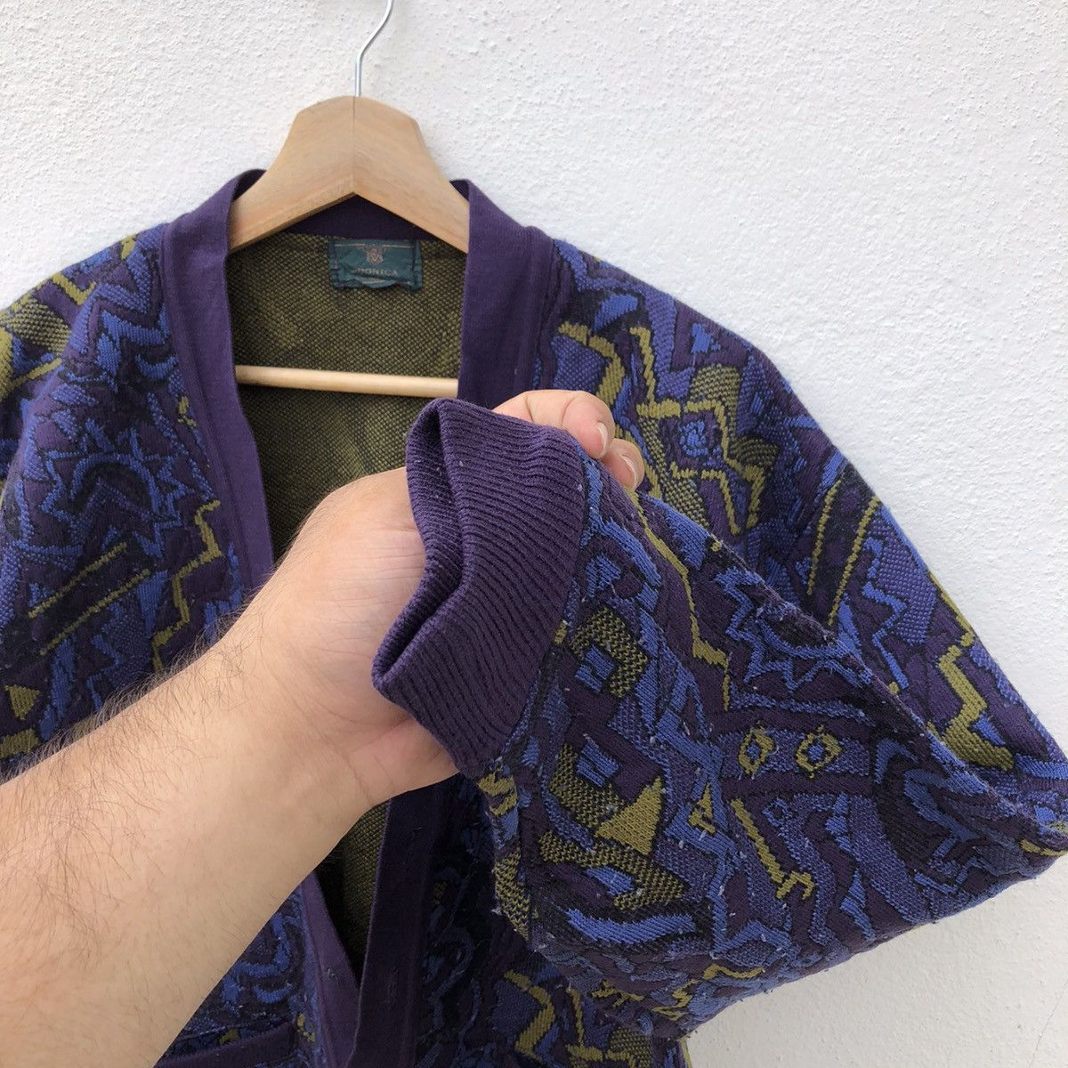Japanese Brand PATTERN DESIGN VINTAGE CARDIGAN DONICA Size US L / EU 52-54 / 3 - 6 Thumbnail