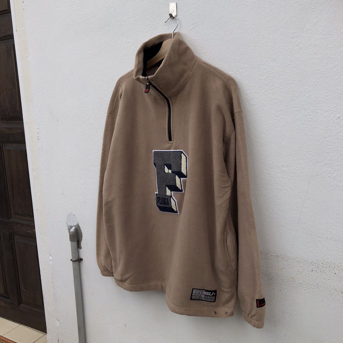Fubu FUBU BIG LOGO EMBROIDERED SWEATSHIRT RARE DESIGN Size US L / EU 52-54 / 3 - 2 Thumbnail