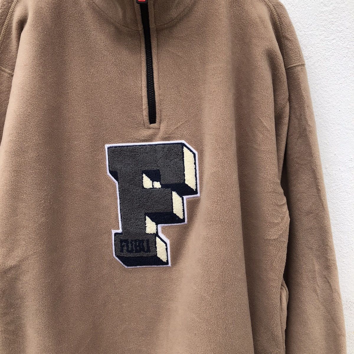 Fubu FUBU BIG LOGO EMBROIDERED SWEATSHIRT RARE DESIGN Size US L / EU 52-54 / 3 - 3 Thumbnail