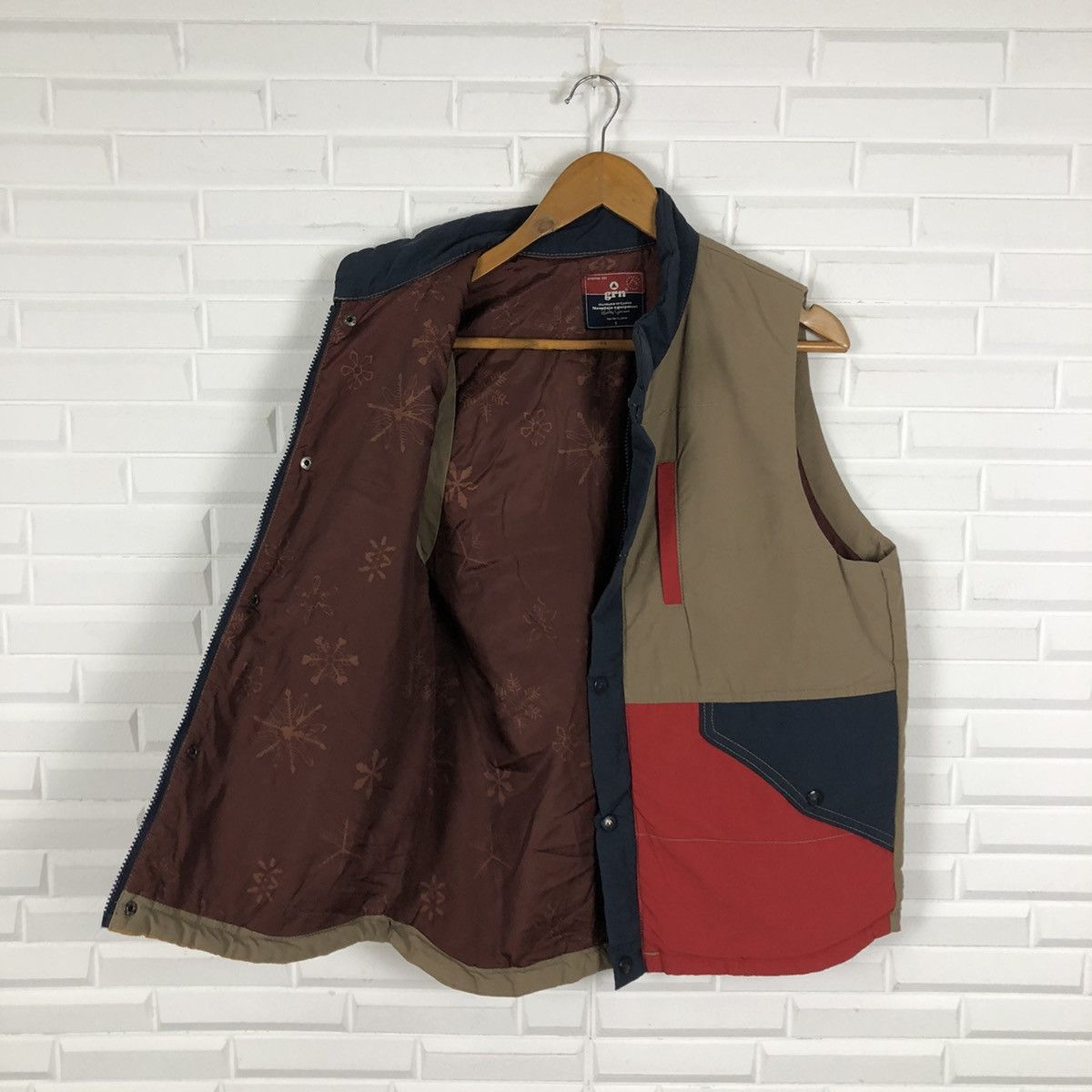 GRN GRN VEST QUILTED PUFFER COLOURFUL RARE DESIGN Size US S / EU 44-46 / 1 - 10 Thumbnail