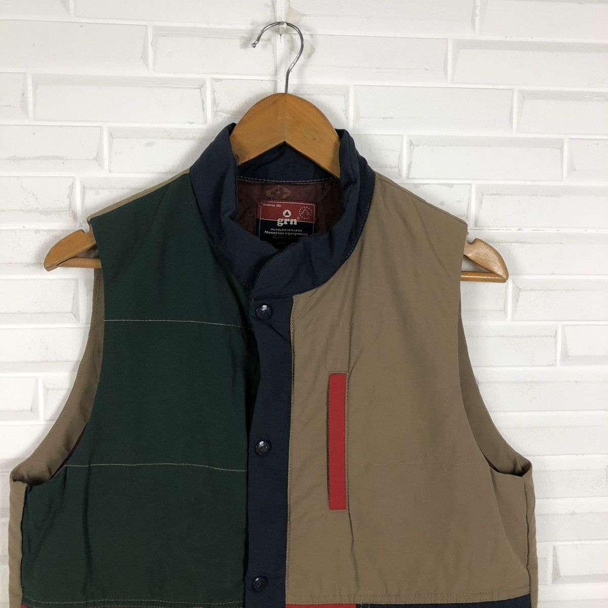 GRN GRN VEST QUILTED PUFFER COLOURFUL RARE DESIGN Size US S / EU 44-46 / 1 - 2 Thumbnail