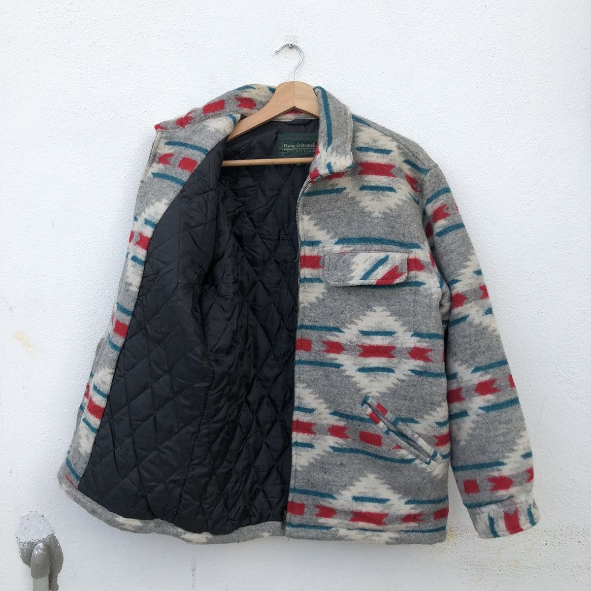 Japanese Brand VINTAGE FLYING SCOTSMAN NAVAJO DESIGN WOOL JACKET Size US M / EU 48-50 / 2 - 10 Thumbnail